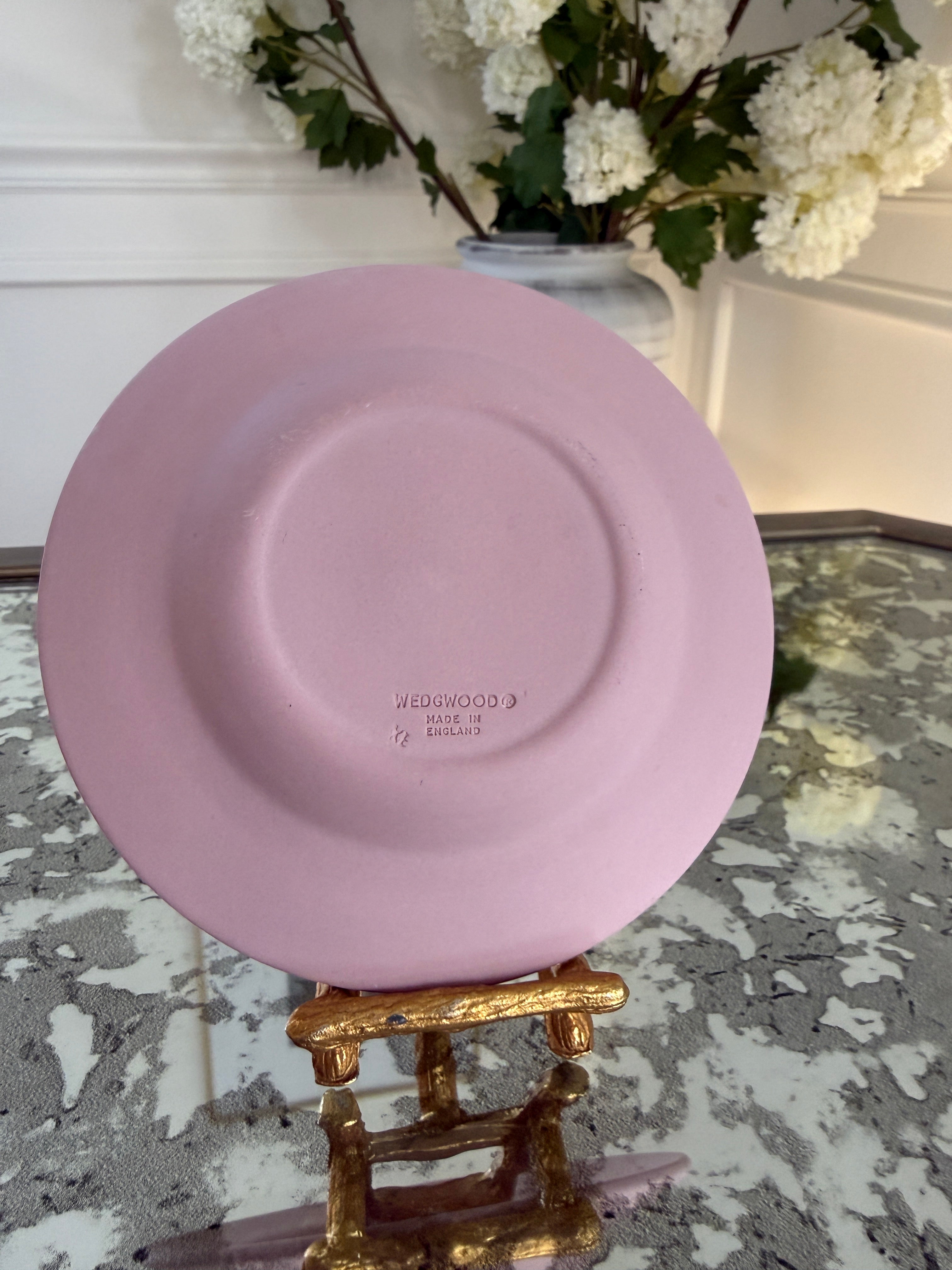 Wedgwood Jasperware Pink Scallop Shell Plate