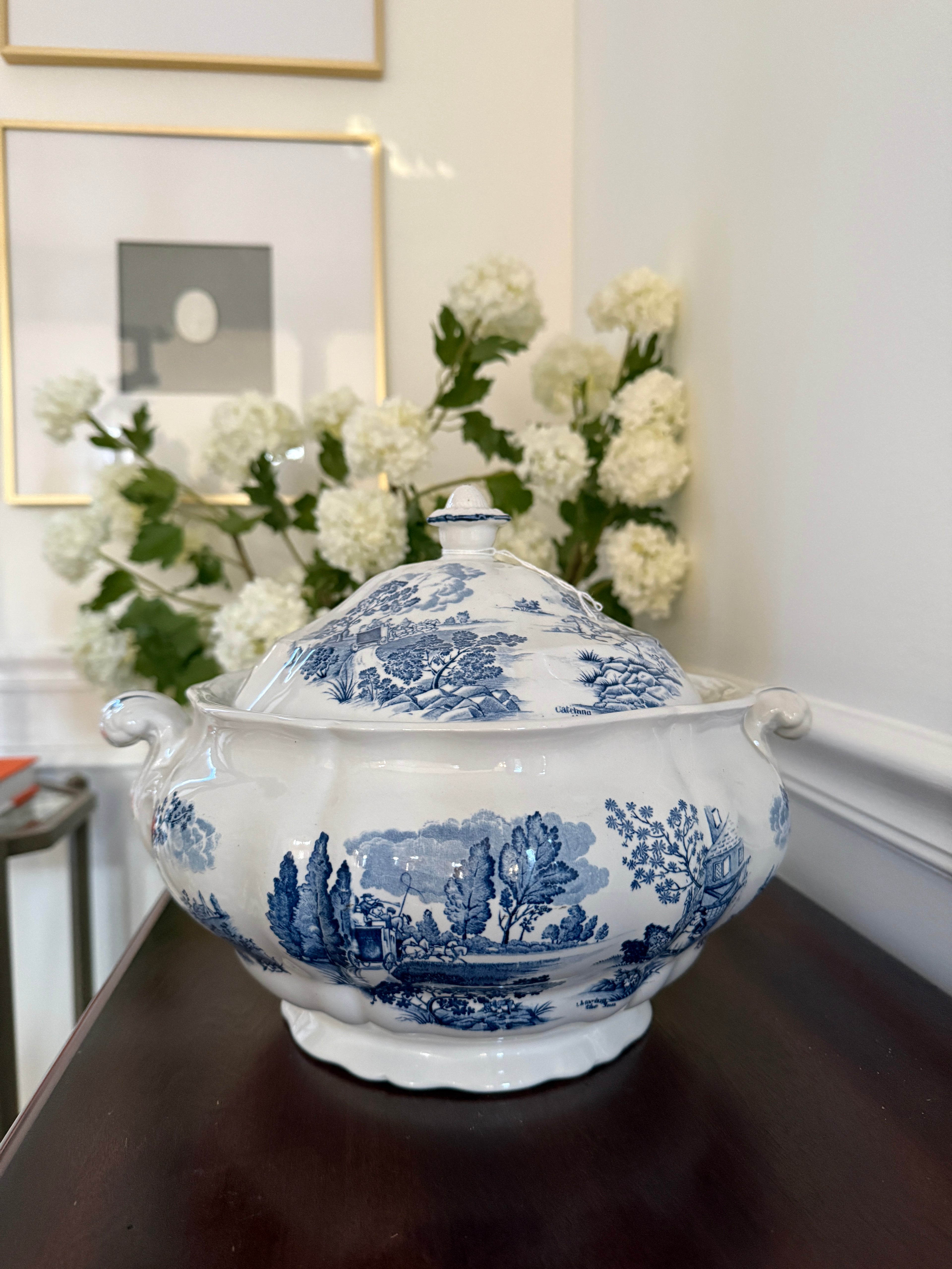 Vintage Ridgway Staffordshire England "Coaching Days" Lidded Tureen - 12"W x 10"