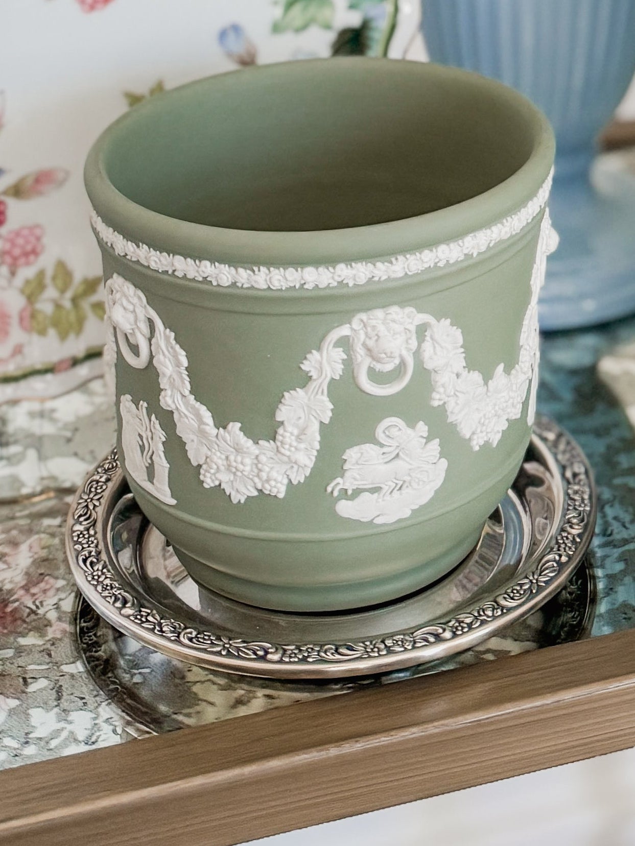 Vintage Wedgwood Jasperware Sage Lion Head Cachepot (Copy)